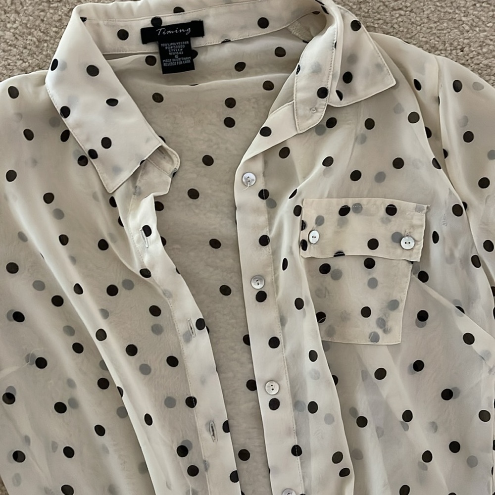 Button down shirt - Picture 2 of 2
